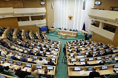 Губернатор в Совете Федерации отметил роль и поддержку Володина в развитии региона 